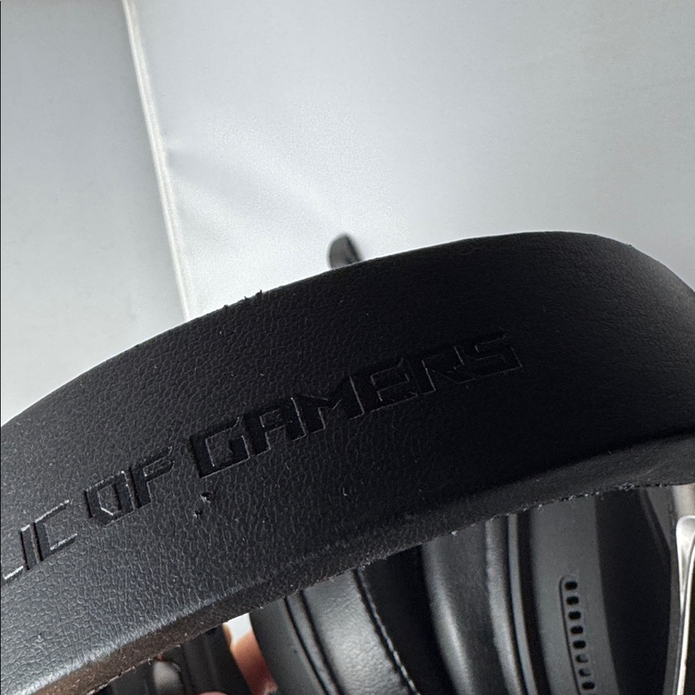 ASUS ROG Delta S Gaming Headset with USB-C
Gaming headphones - Picture 3 of 7